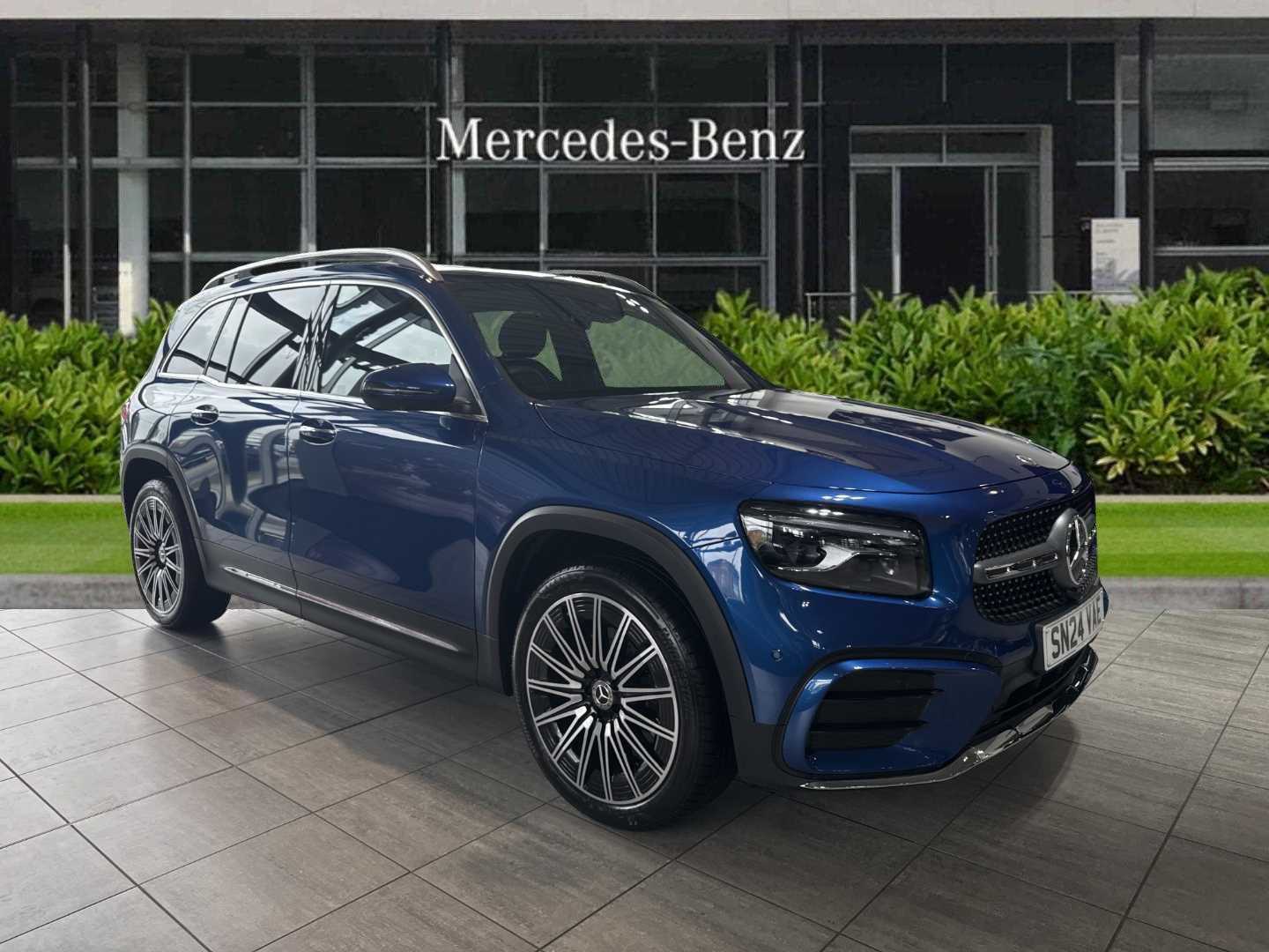 Main listing image - Mercedes-Benz GLB