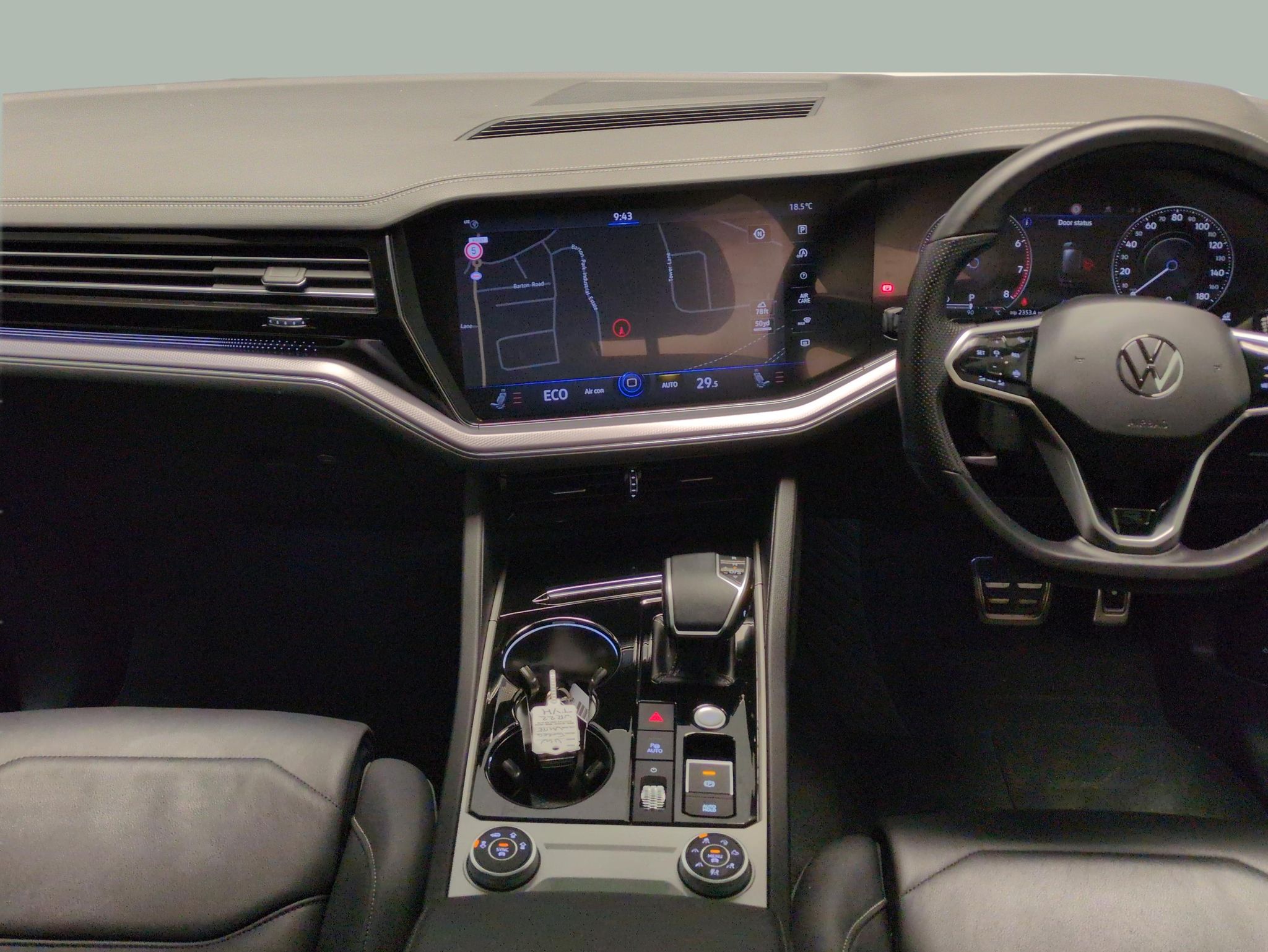 Main listing image - Volkswagen Touareg