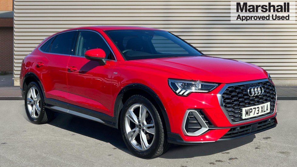 Main listing image - Audi Q3
