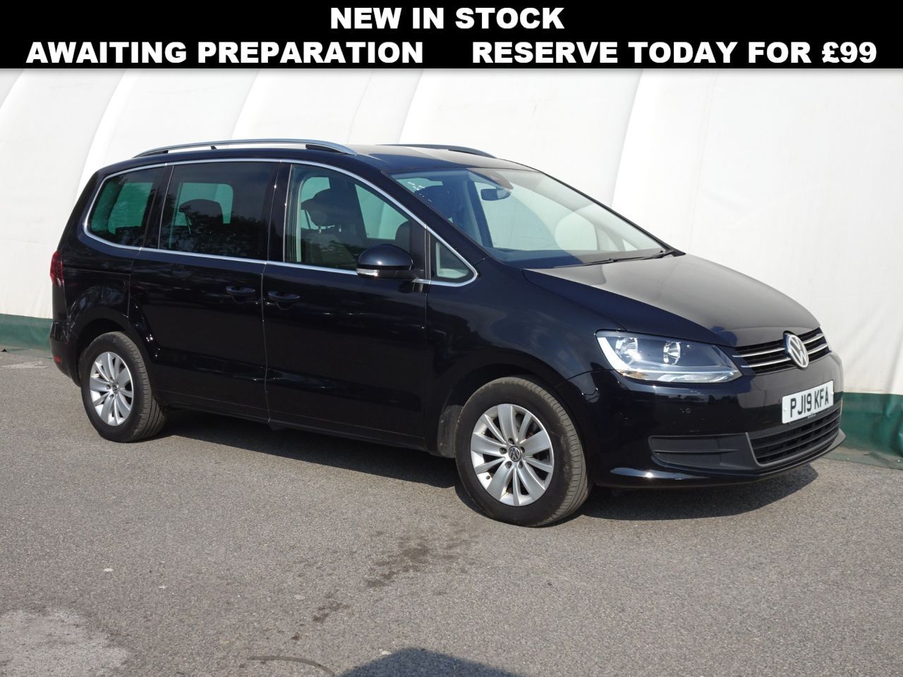 Main listing image - Volkswagen Sharan