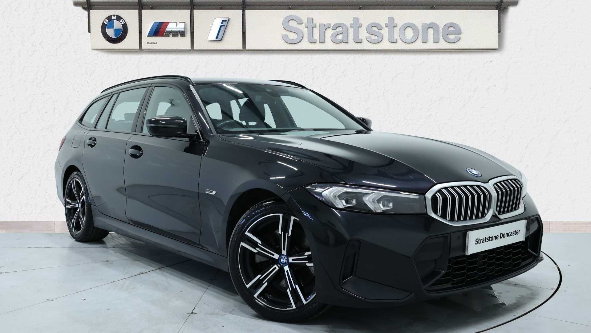 Main listing image - BMW 3 Series Touring