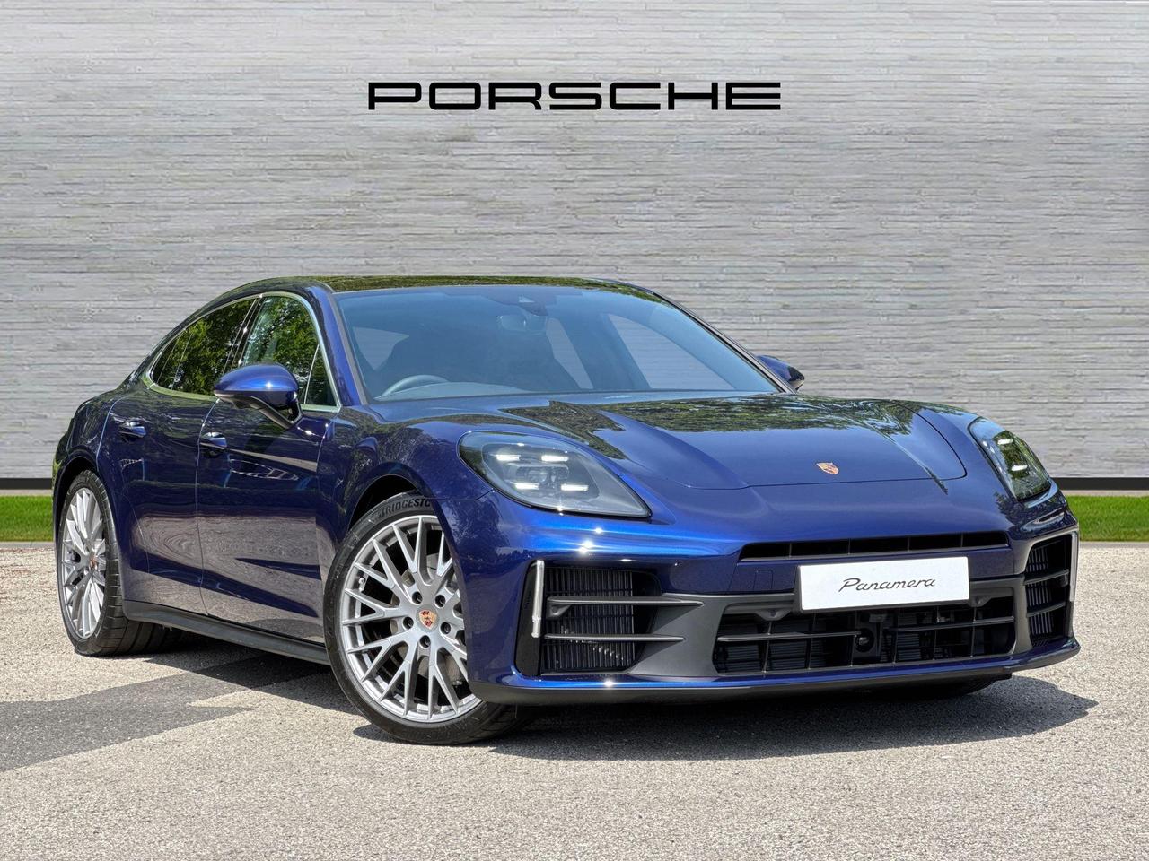 Main listing image - Porsche Panamera