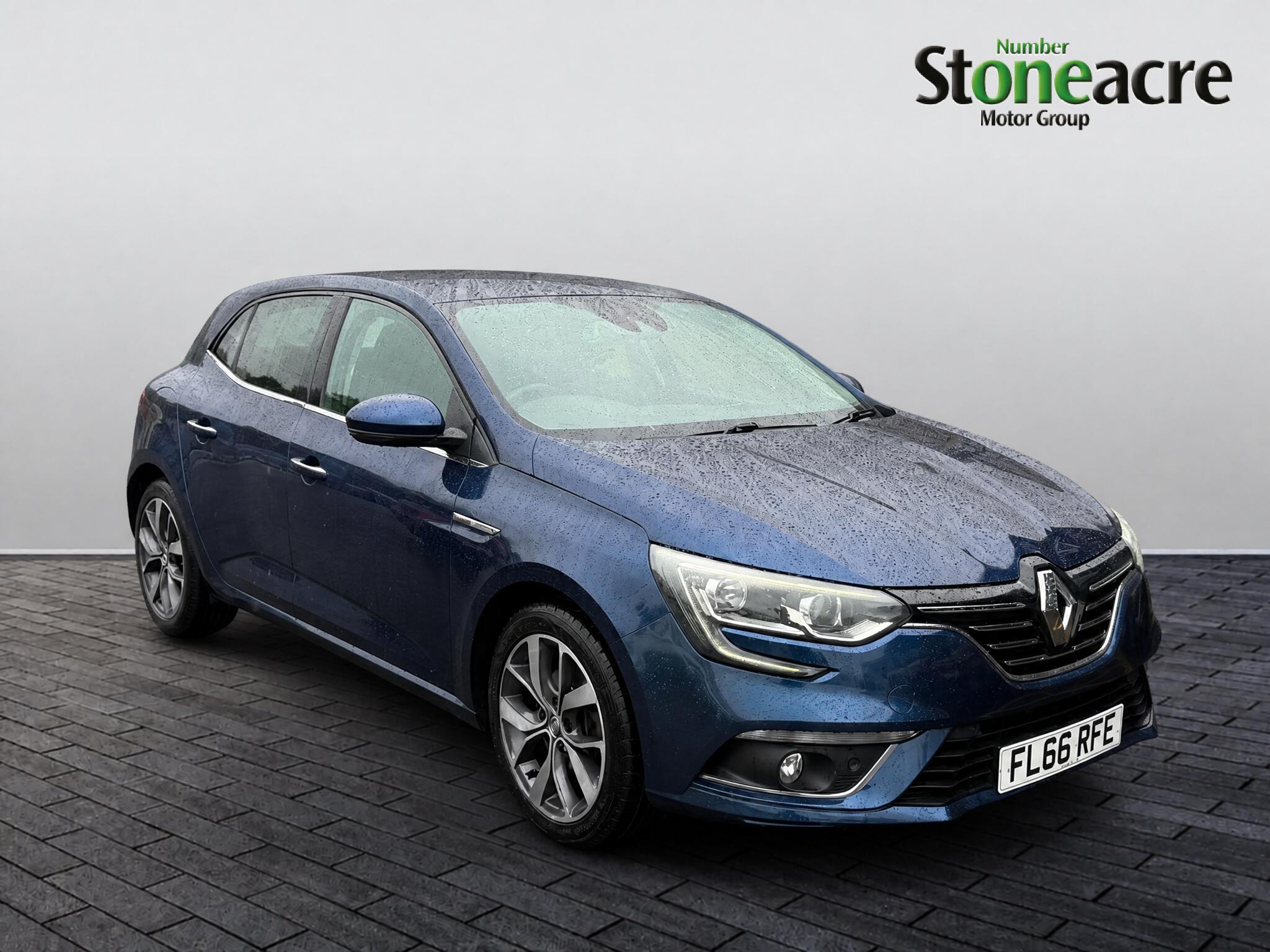 Main listing image - Renault Megane