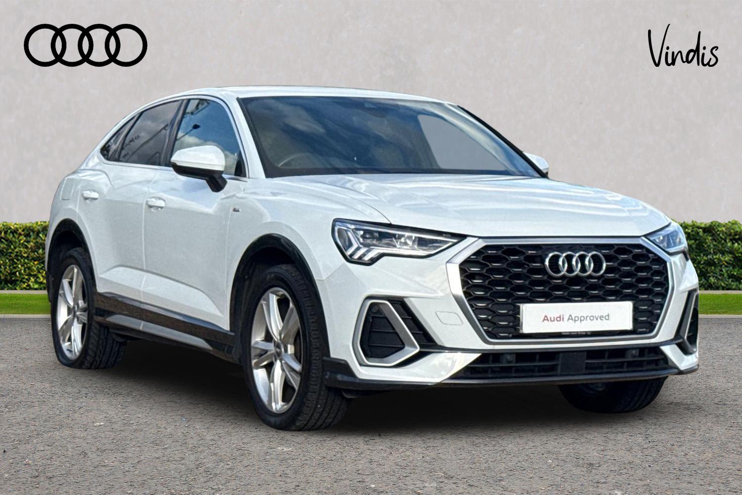 Main listing image - Audi Q3