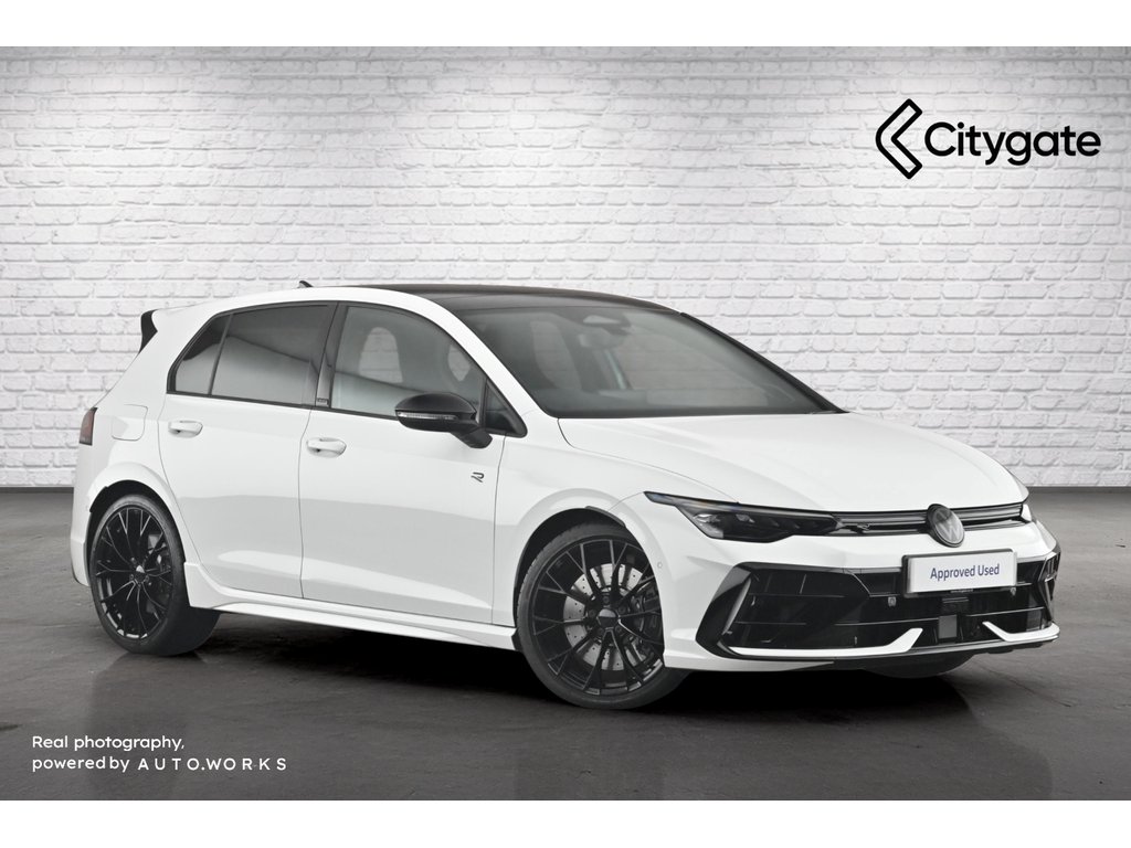 Main listing image - Volkswagen Golf