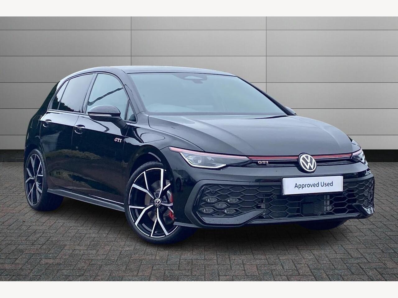 Main listing image - Volkswagen Golf