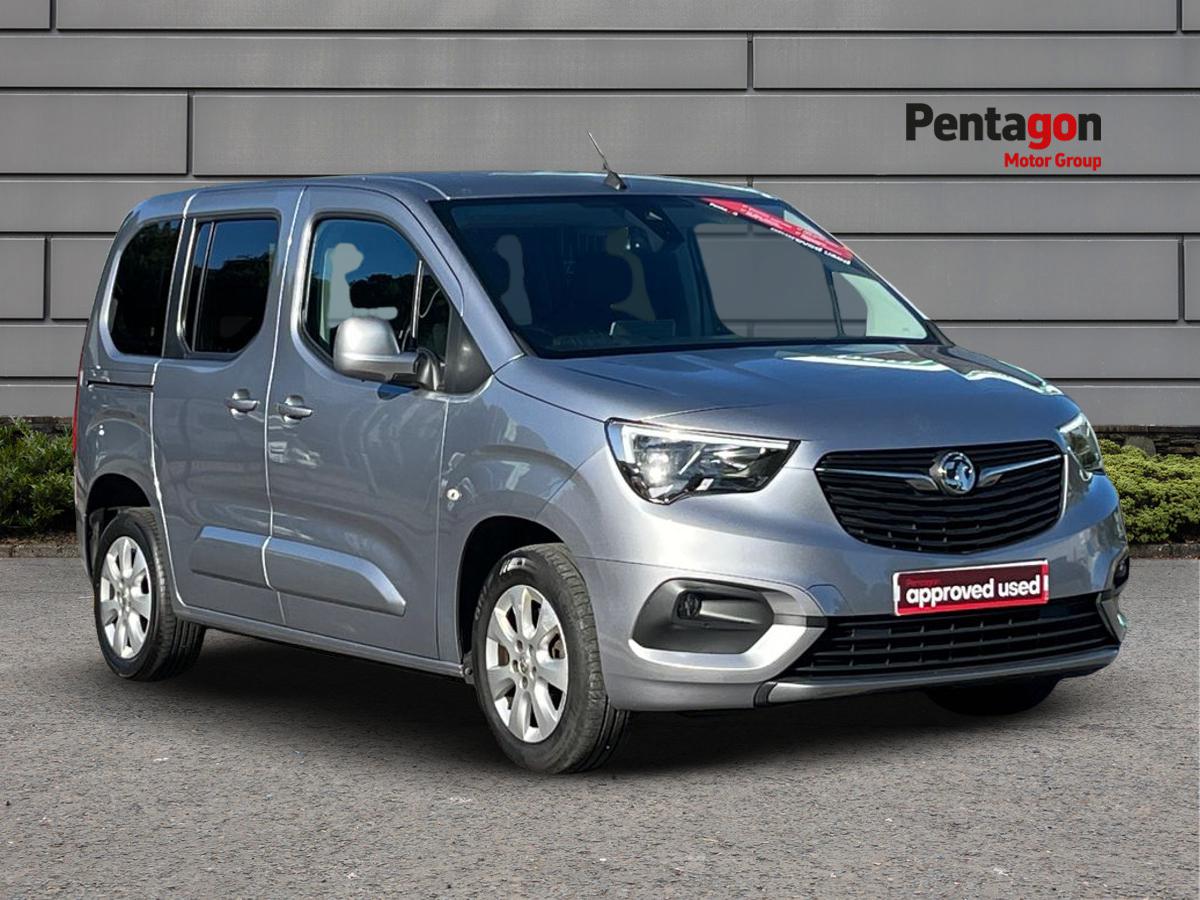 Main listing image - Vauxhall Combo Life