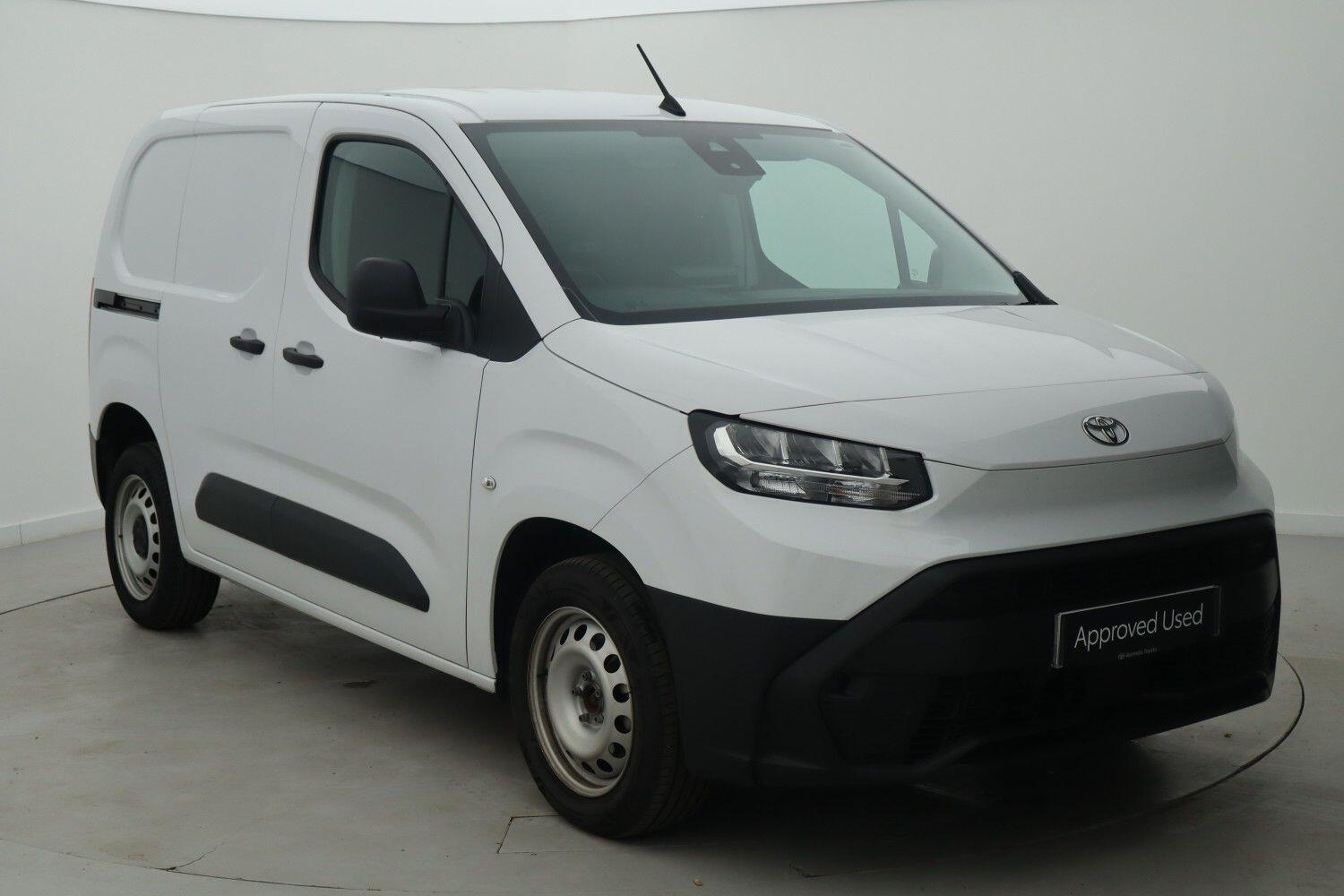 Main listing image - Toyota Proace City