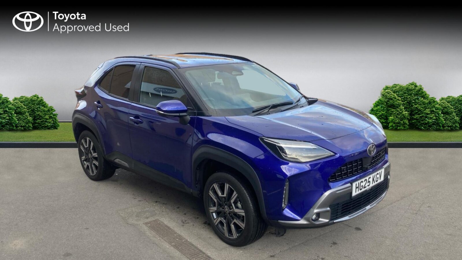 Main listing image - Toyota Yaris Cross