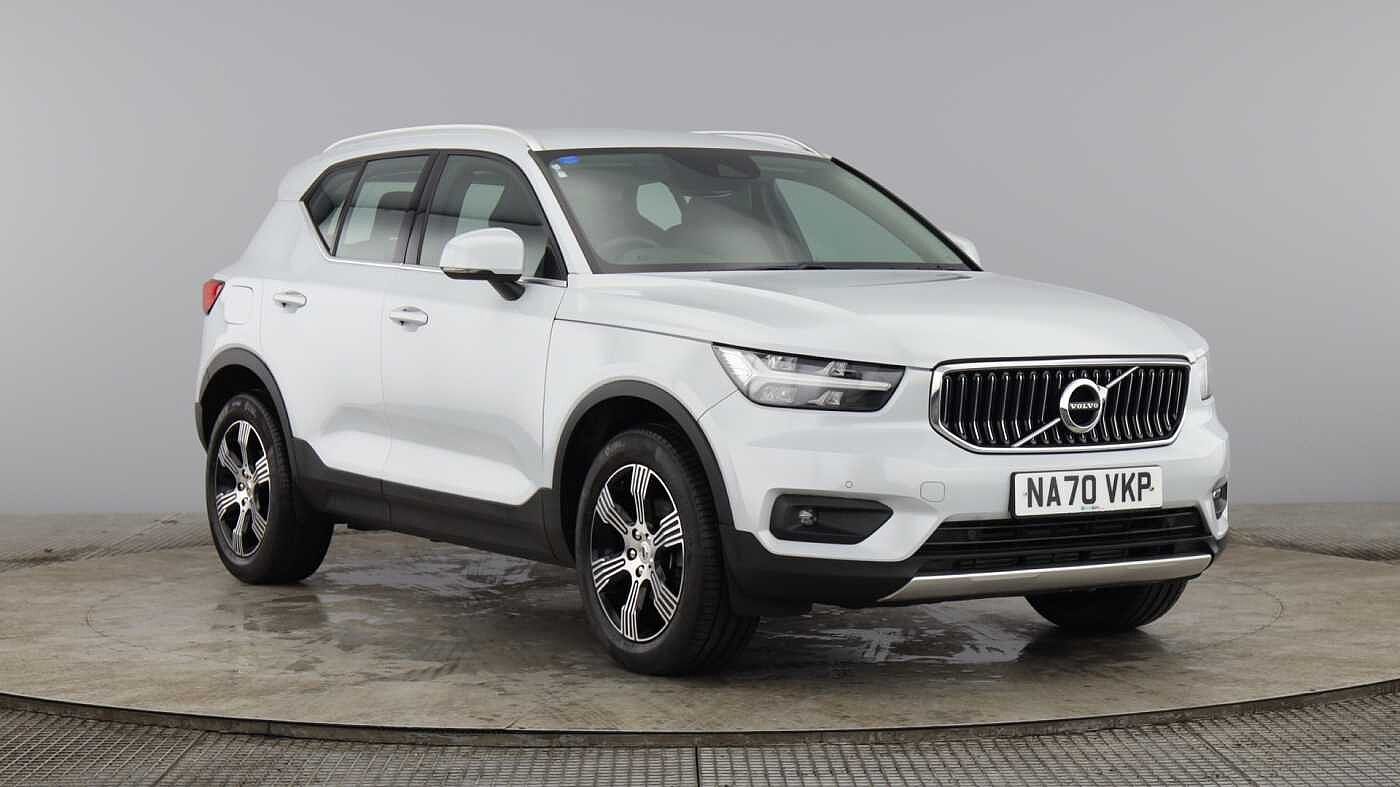 Main listing image - Volvo XC40