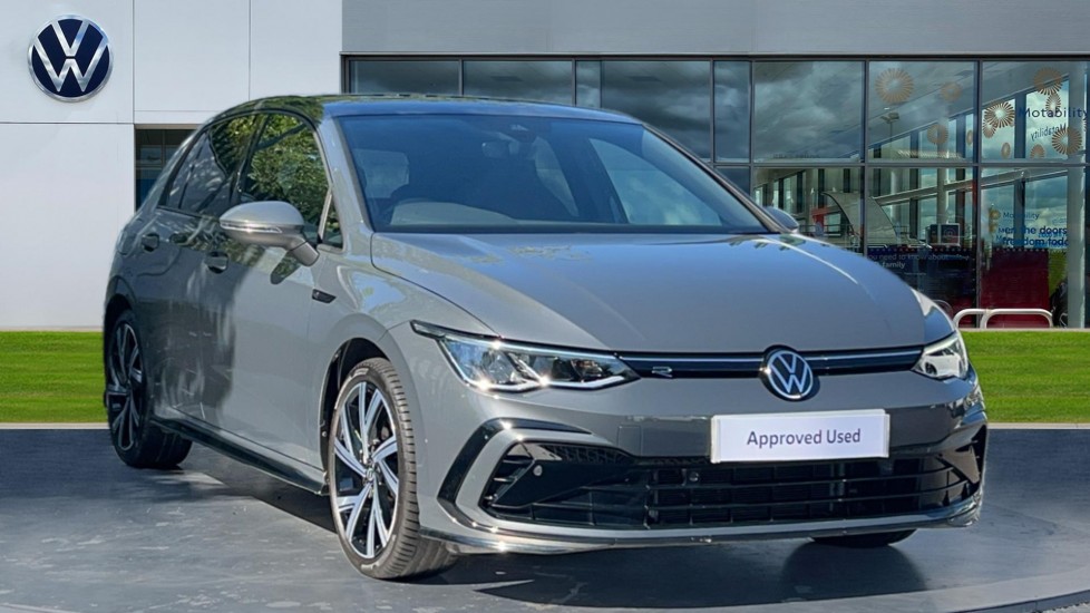 Main listing image - Volkswagen Golf