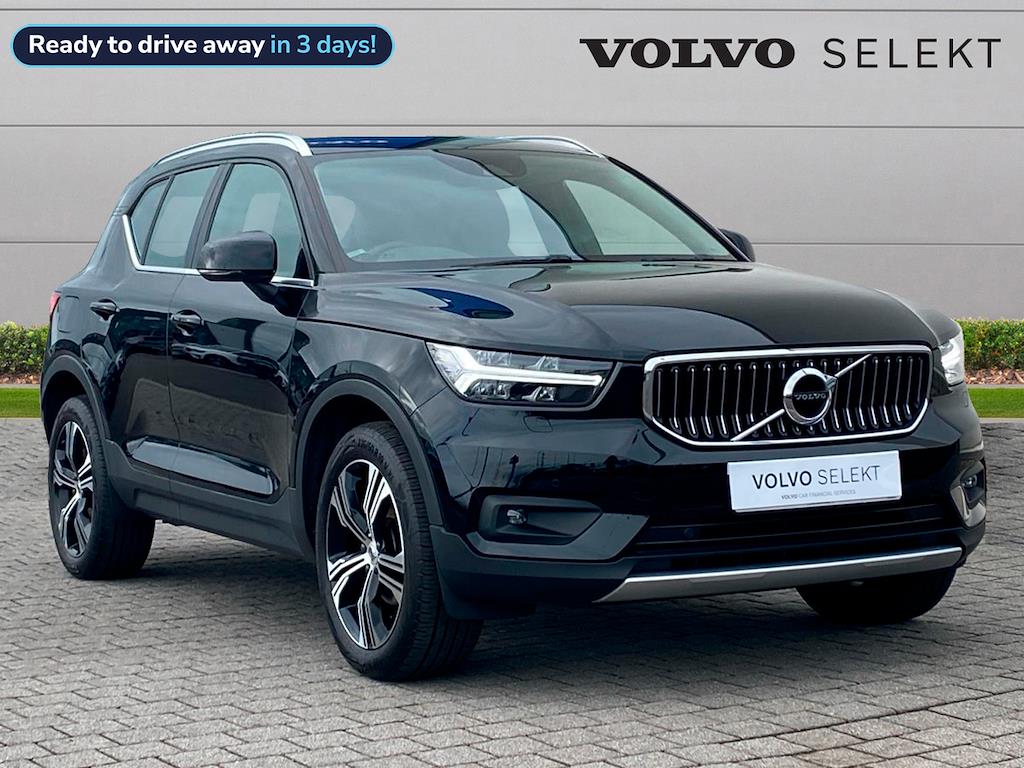 Main listing image - Volvo XC40