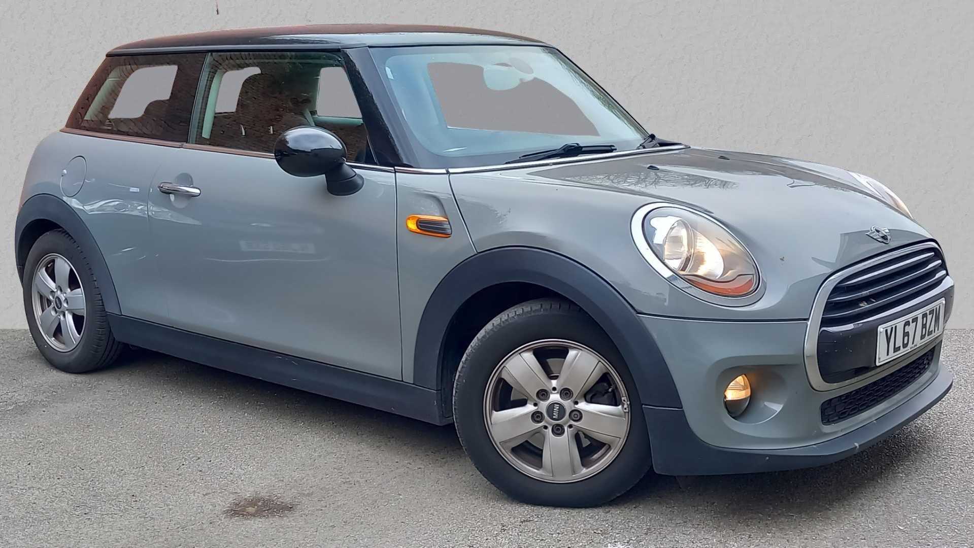 Main listing image - MINI Hatchback