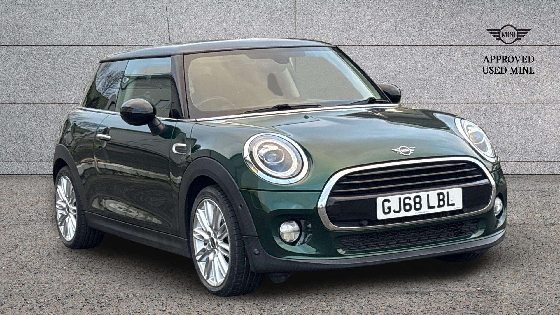 Main listing image - MINI Hatchback