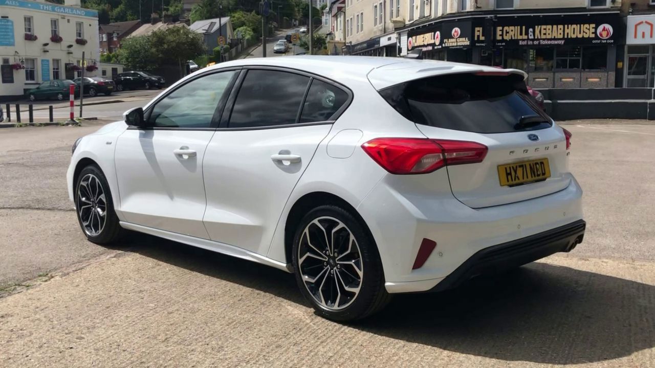 Main listing image - Ford Focus