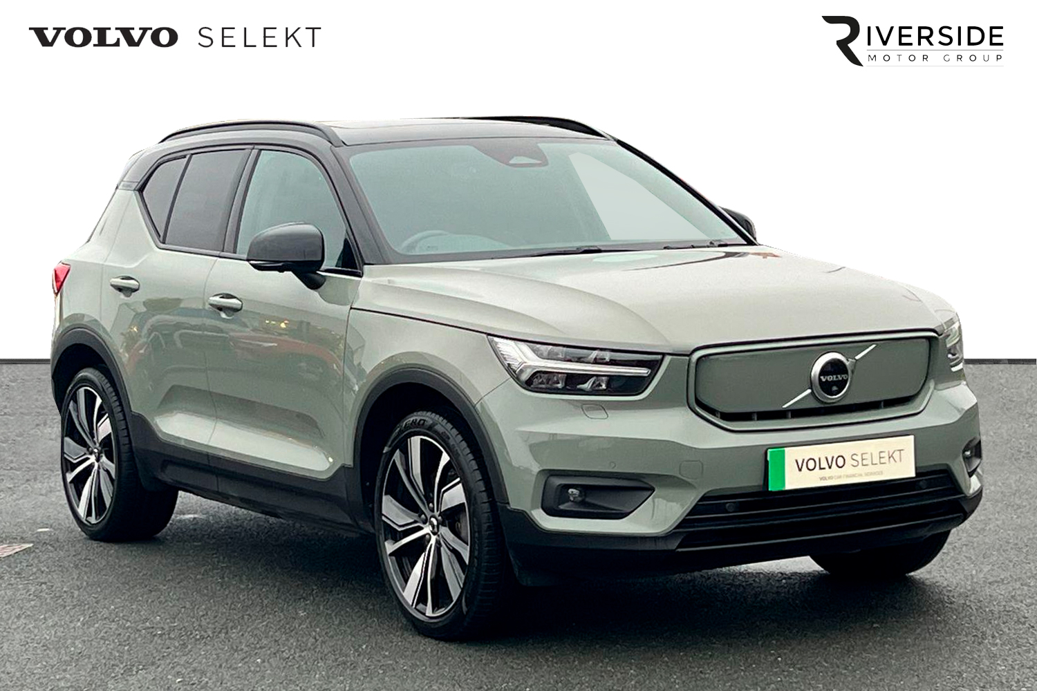 Main listing image - Volvo XC40 Recharge