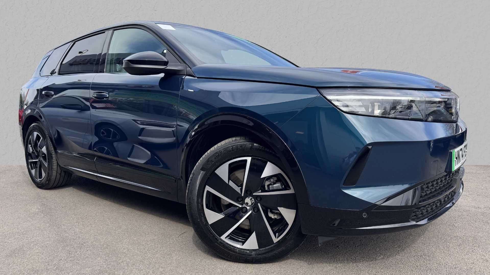 Main listing image - Vauxhall Grandland
