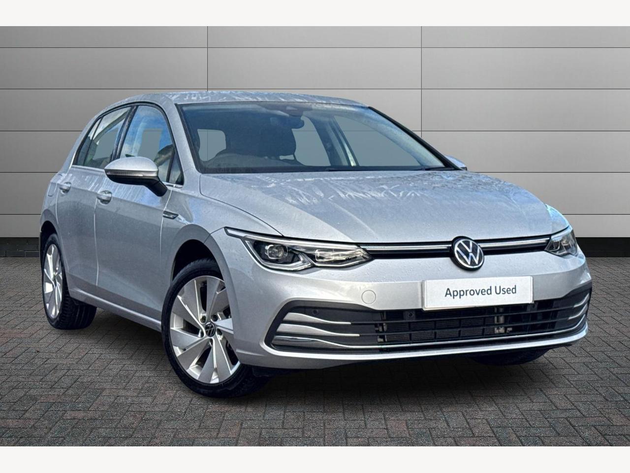 Main listing image - Volkswagen Golf