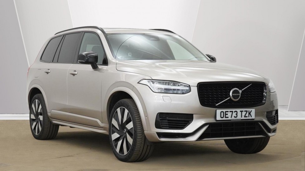 Main listing image - Volvo XC90