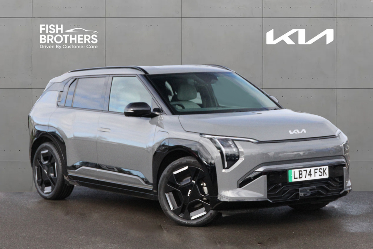 Main listing image - Kia EV3