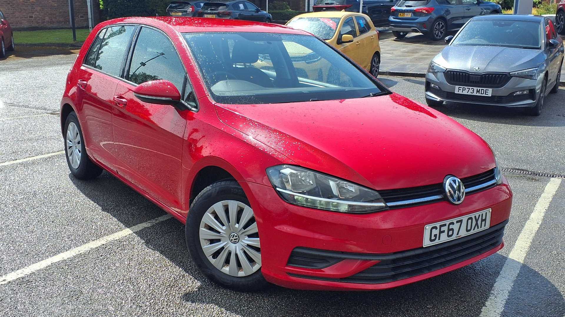 Main listing image - Volkswagen Golf