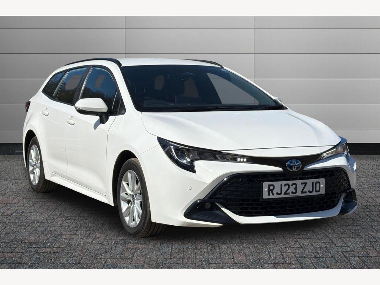 Main listing image - Toyota Corolla Touring Sport