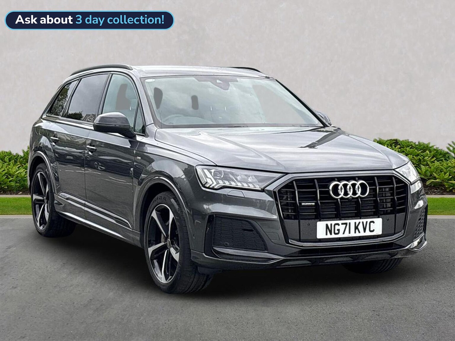 Main listing image - Audi Q7