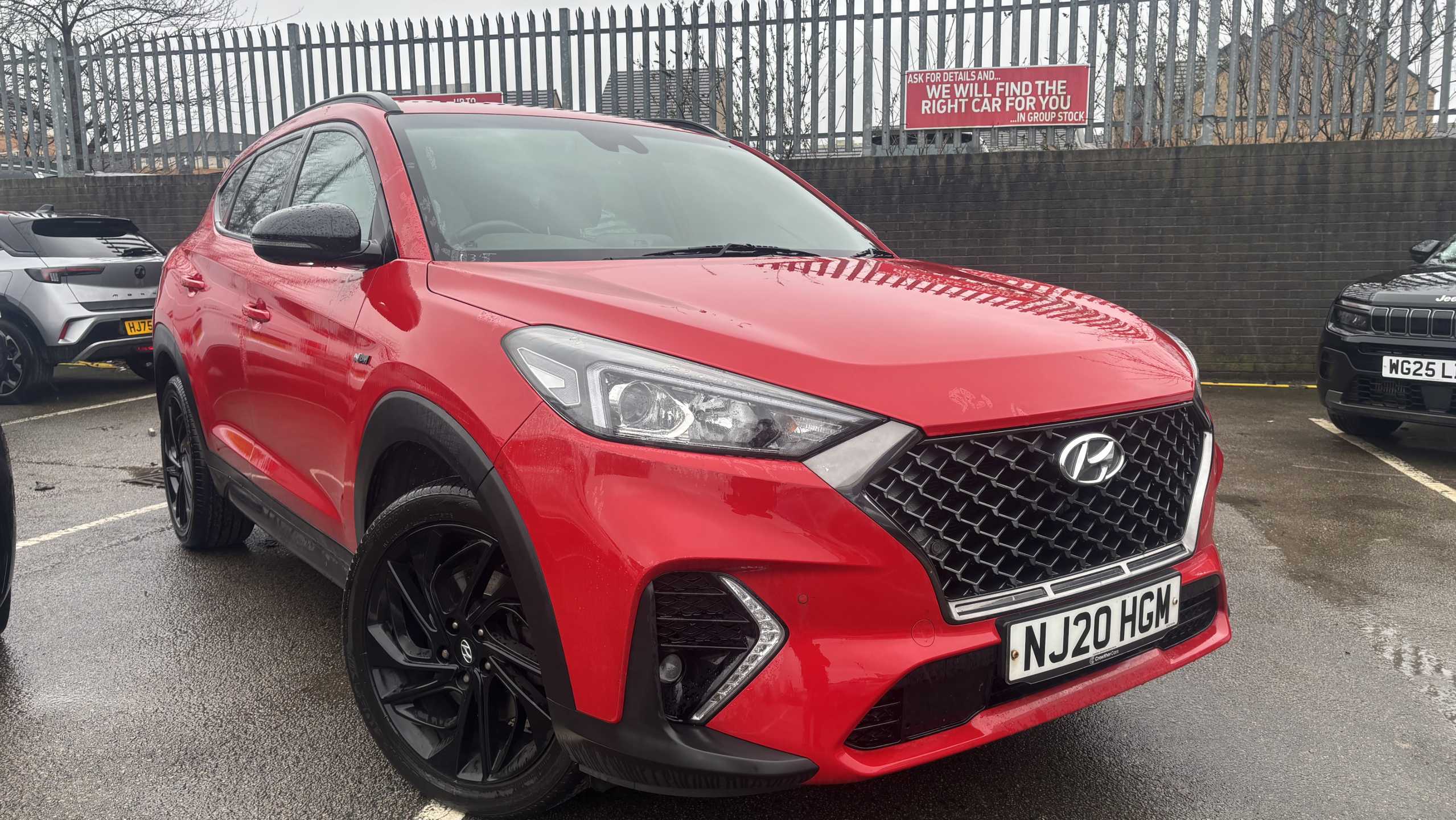 Main listing image - Hyundai Tucson