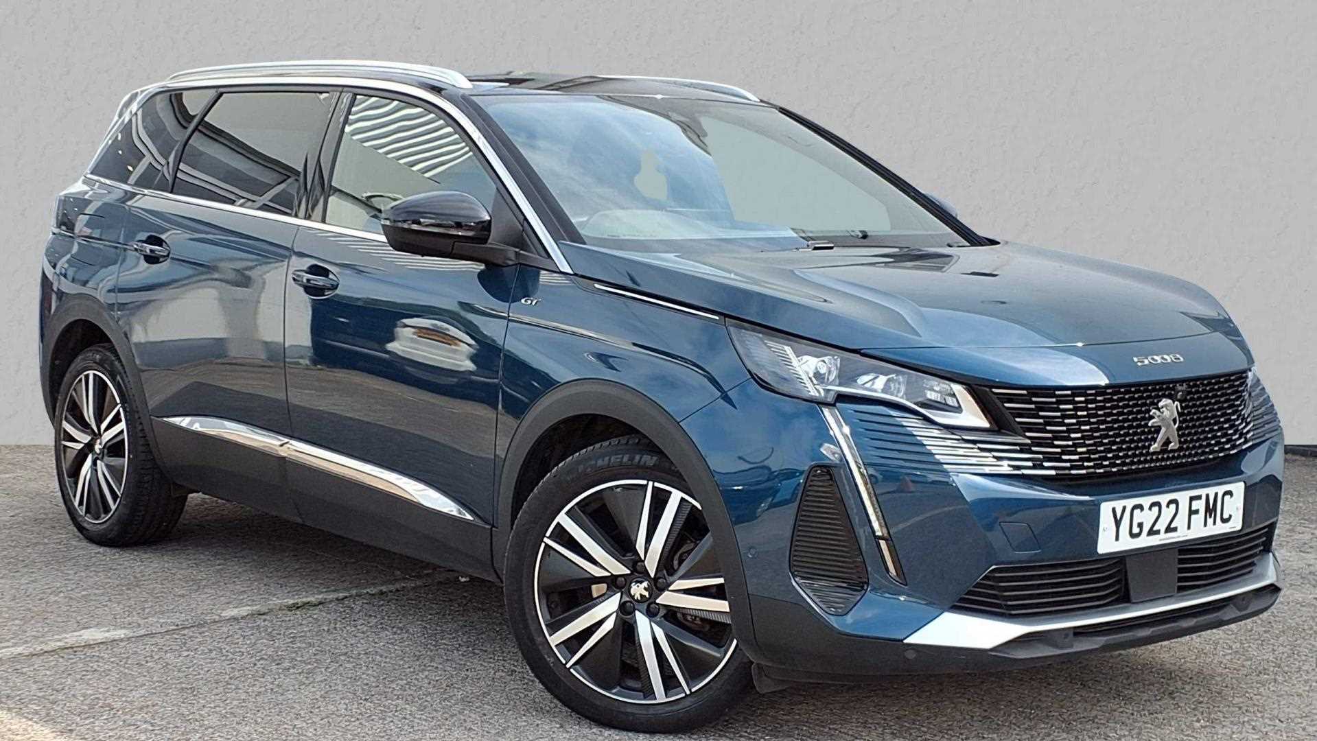 Main listing image - Peugeot 5008