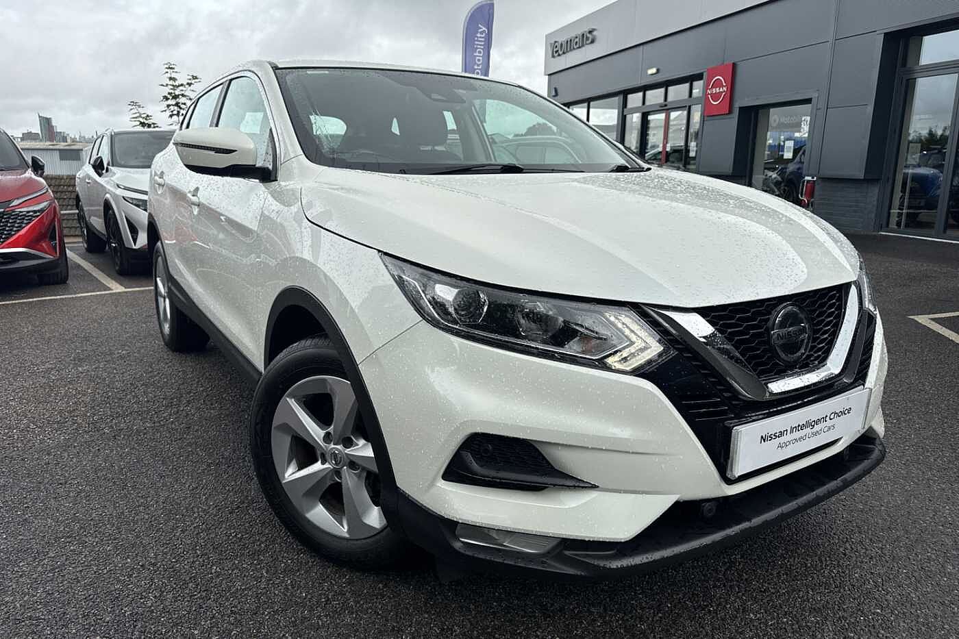 Main listing image - Nissan Qashqai