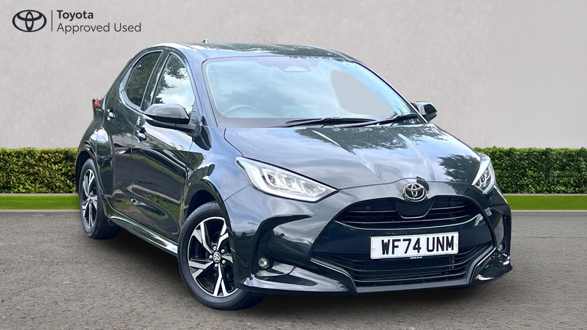 Main listing image - Toyota Yaris