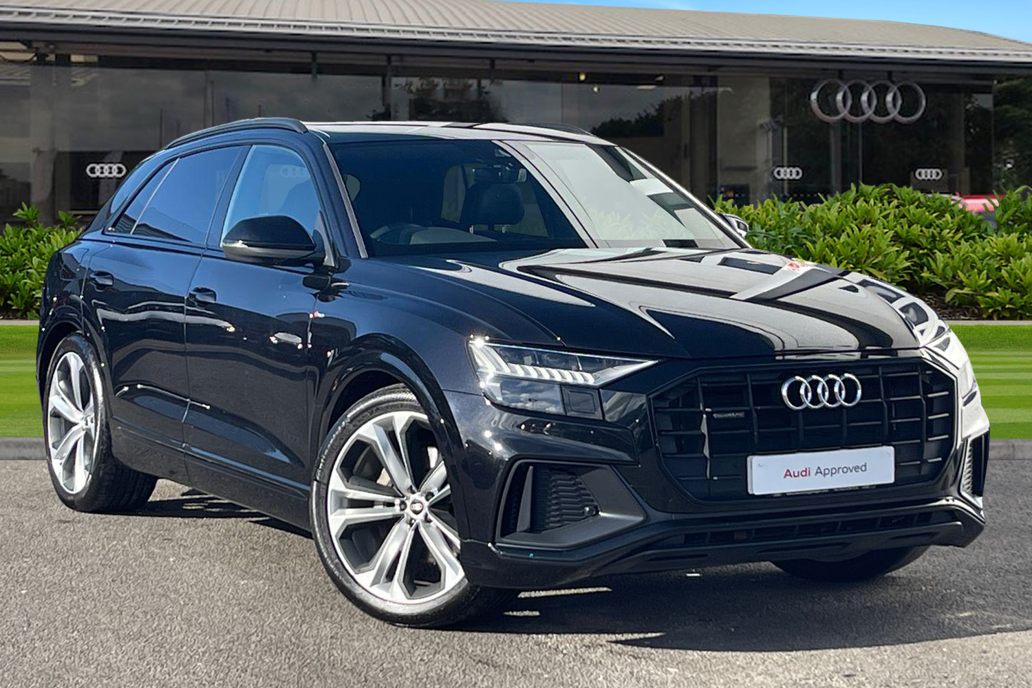 Main listing image - Audi Q8