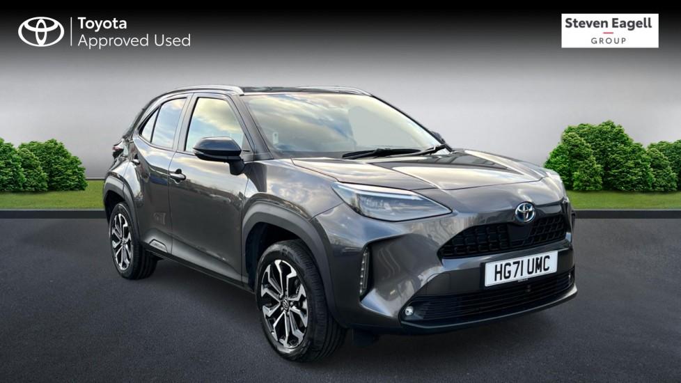 Main listing image - Toyota Yaris Cross