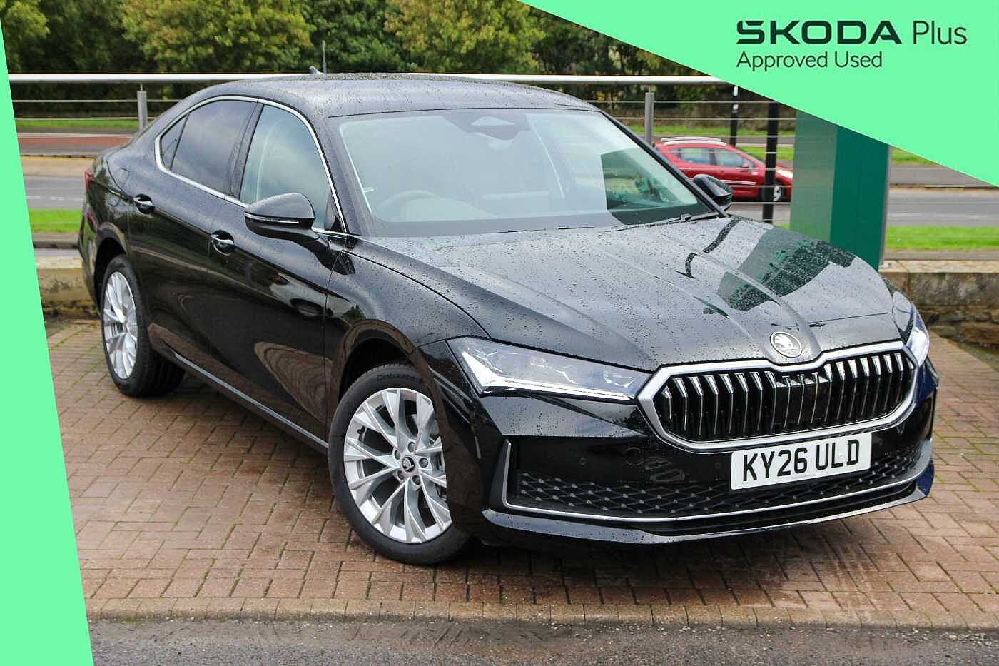Main listing image - Skoda Superb