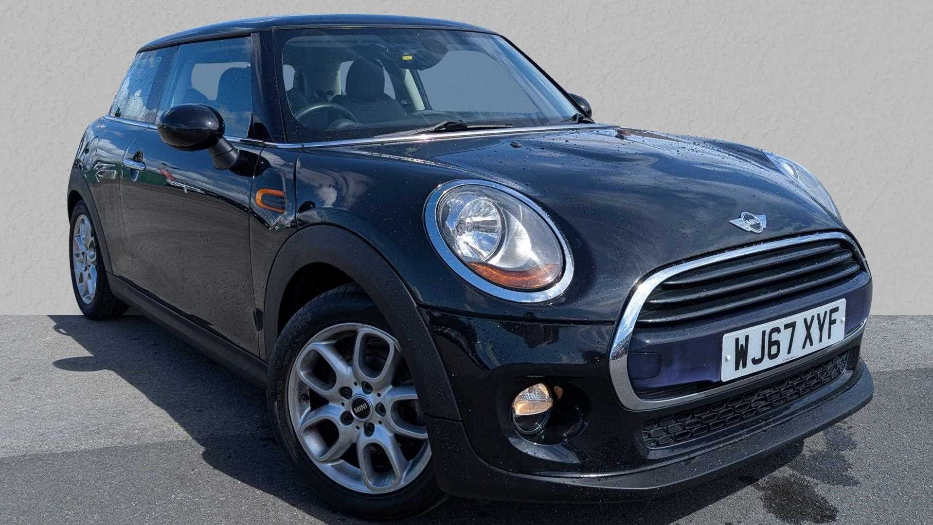 Main listing image - MINI Hatchback
