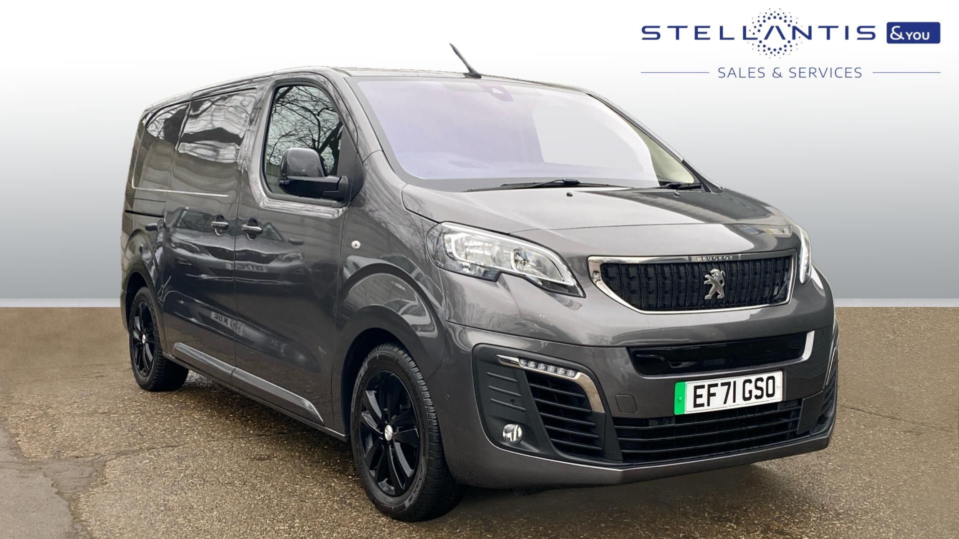 Main listing image - Peugeot e-Expert