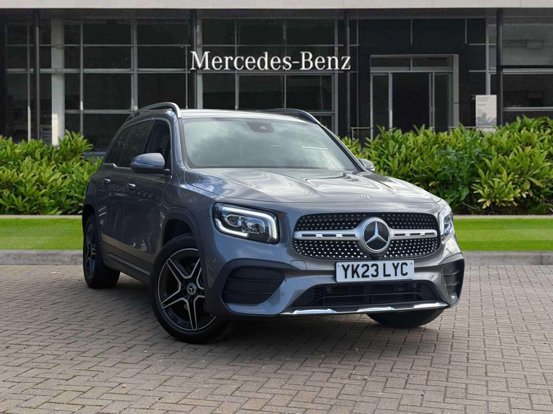 Main listing image - Mercedes-Benz GLB