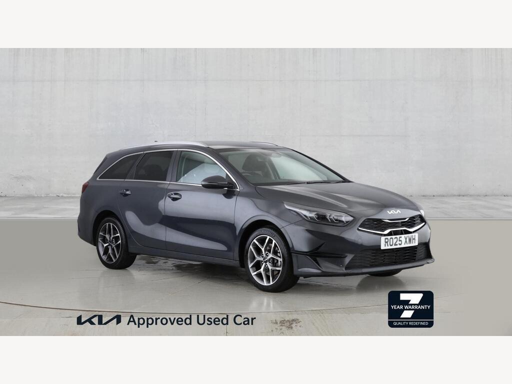 Main listing image - Kia Ceed SW