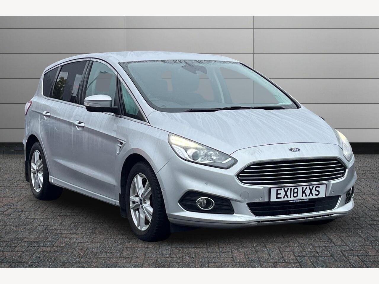 Main listing image - Ford S-MAX