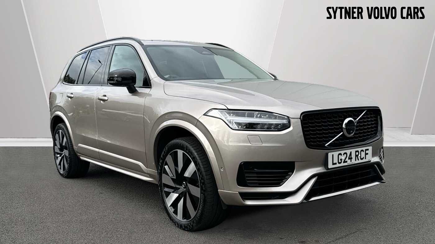 Main listing image - Volvo XC90