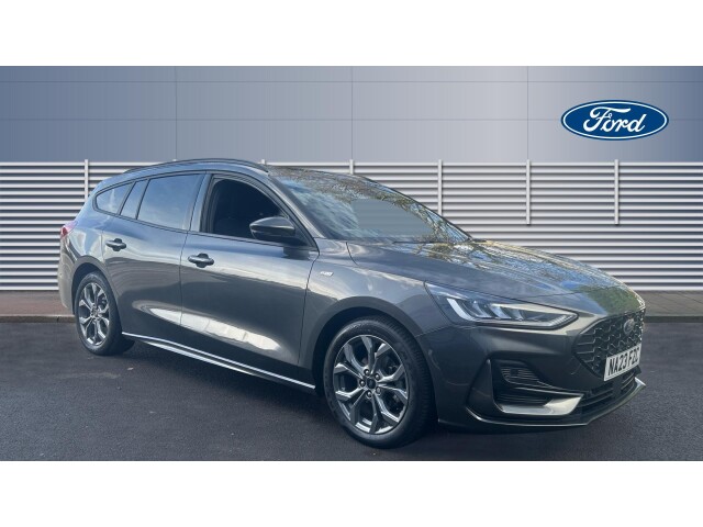 Main listing image - Ford Focus Estate