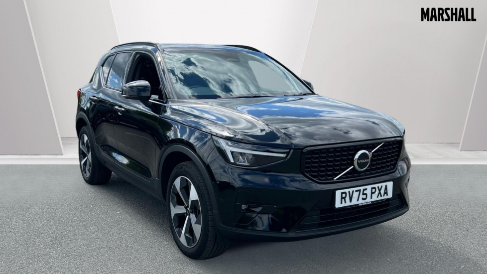 Main listing image - Volvo XC40