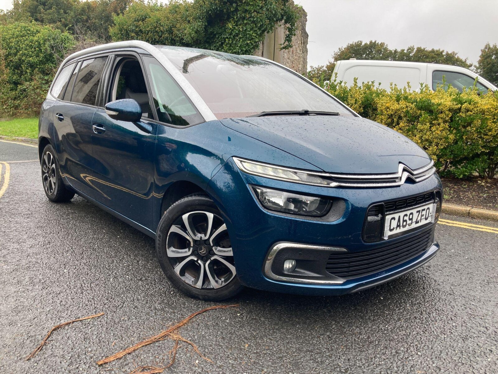 Main listing image - Citroen Grand C4 SpaceTourer