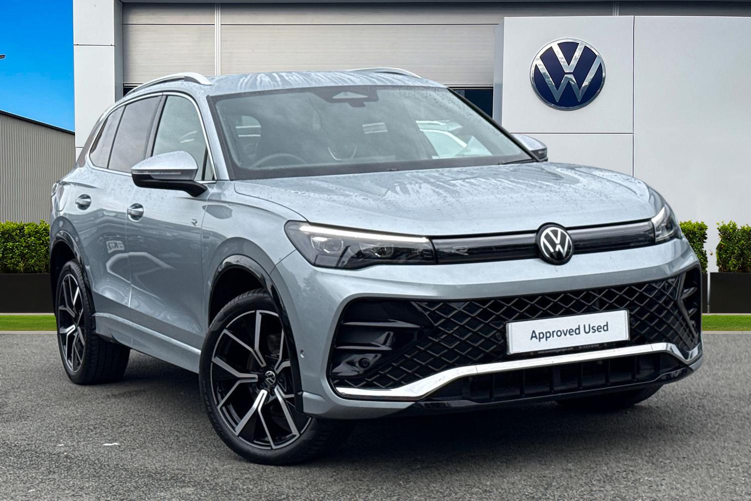 Main listing image - Volkswagen Tiguan