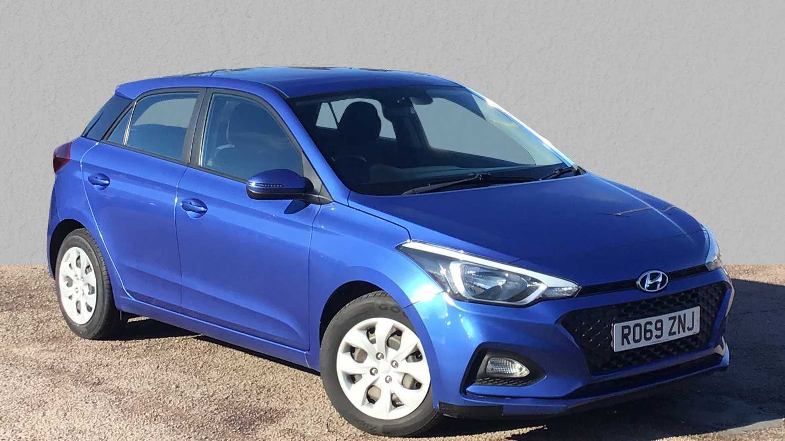 Main listing image - Hyundai i20