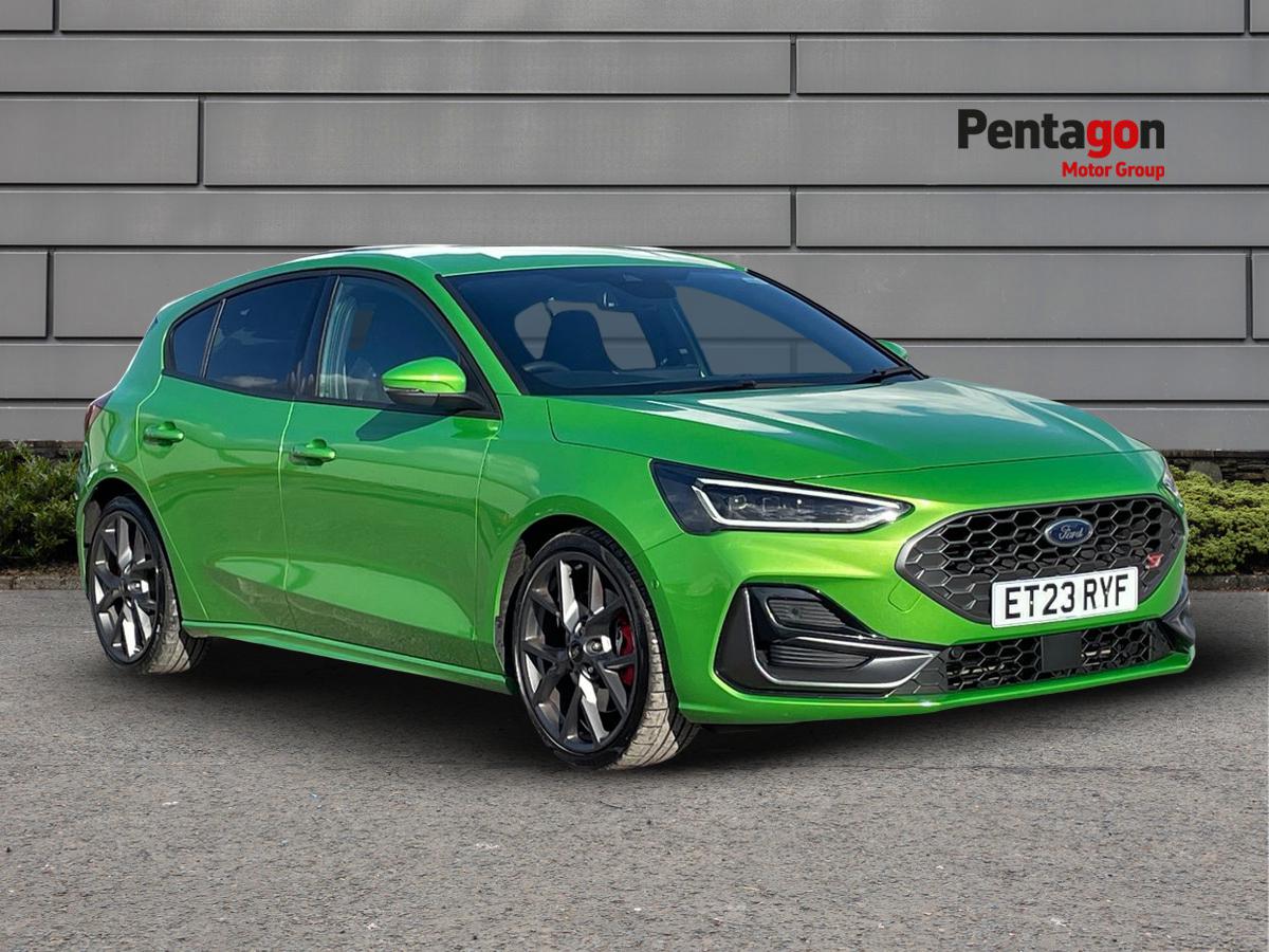 Main listing image - Ford Focus ST