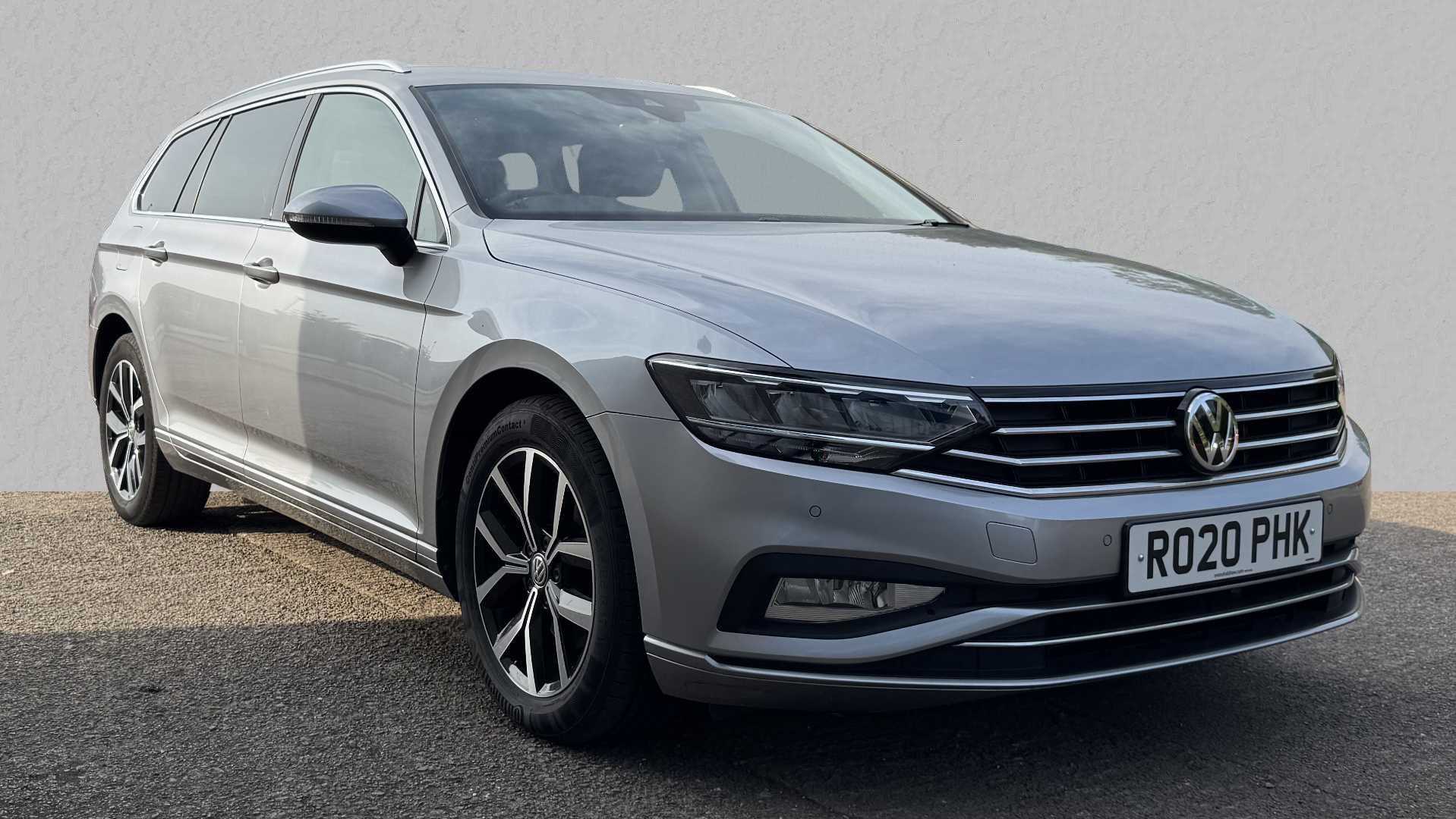 Main listing image - Volkswagen Passat Estate