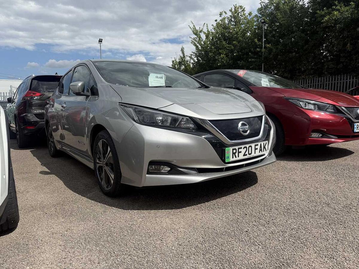 Main listing image - Nissan Leaf