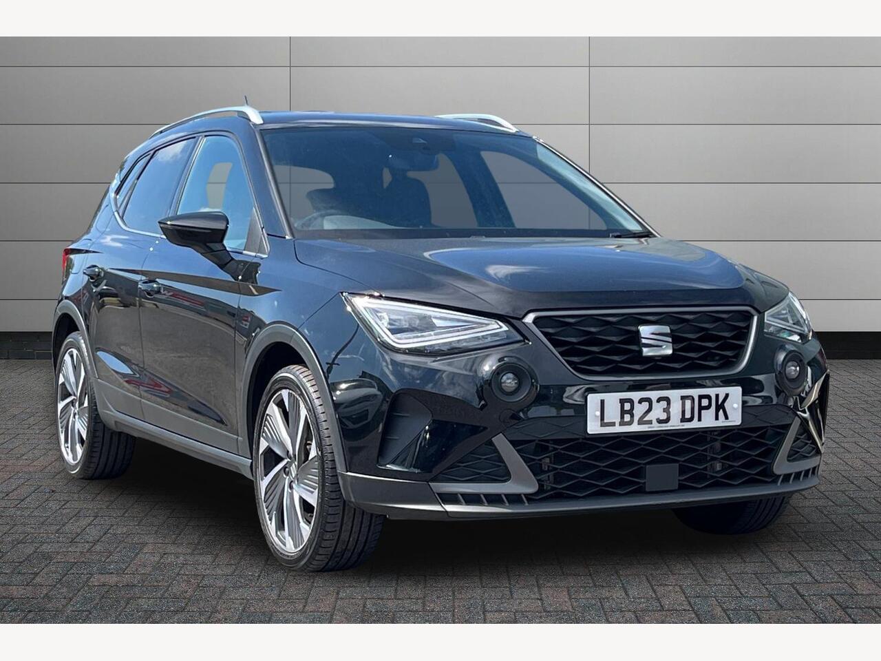 Main listing image - SEAT Arona