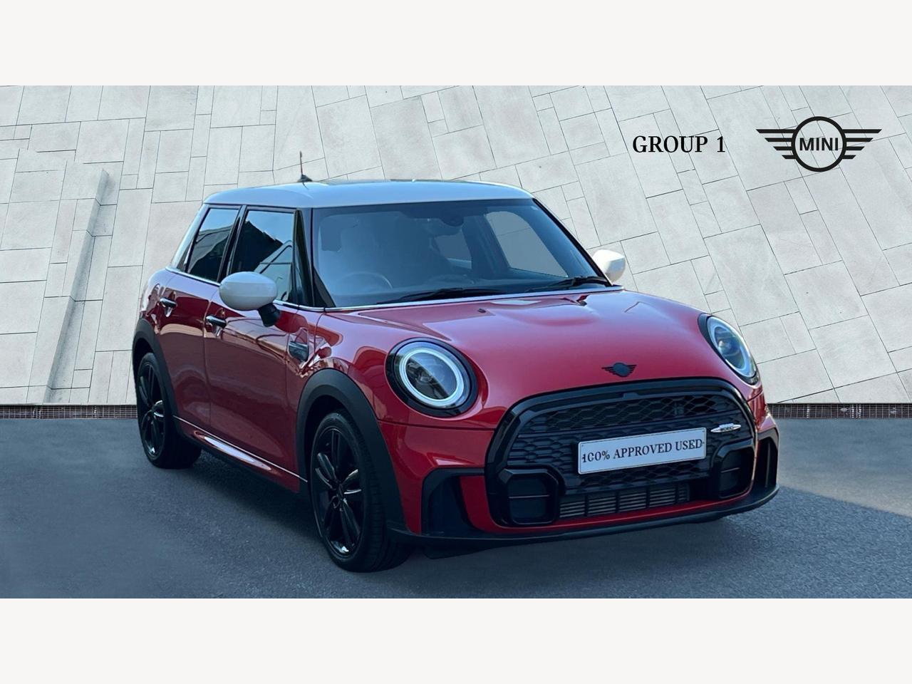Main listing image - MINI Hatchback 5dr